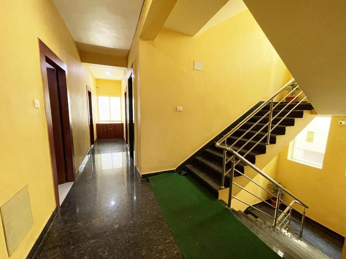 Hotel Golden Wave Purí Exteriér fotografie