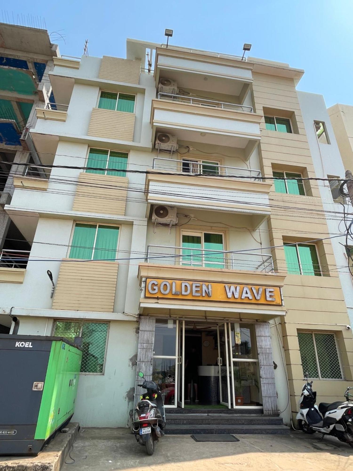 Hotel Golden Wave Purí Exteriér fotografie